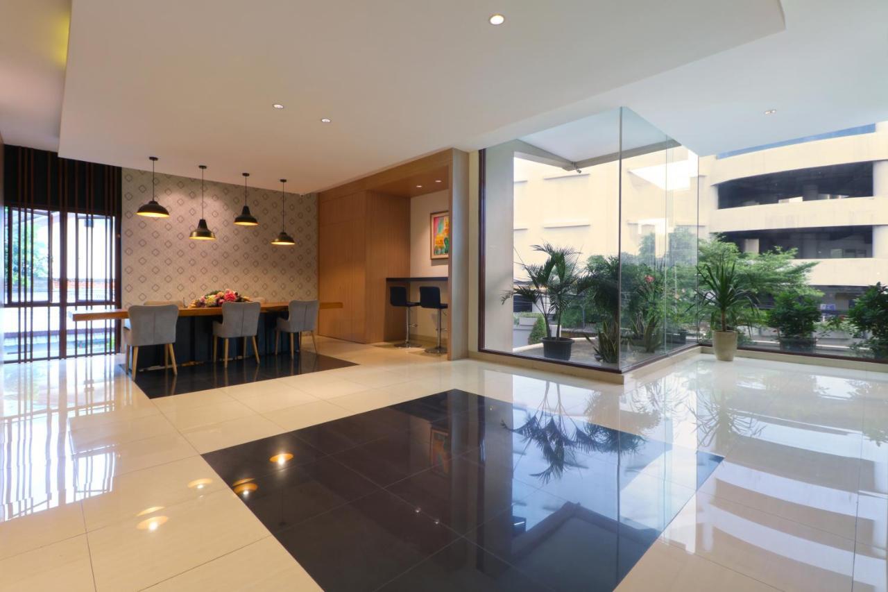 Plaza 54 Residence Jakarta Luaran gambar